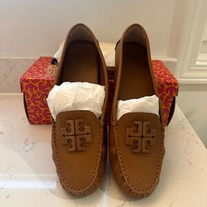 BRAND NEW Tory Burch Lowell 2 Driver